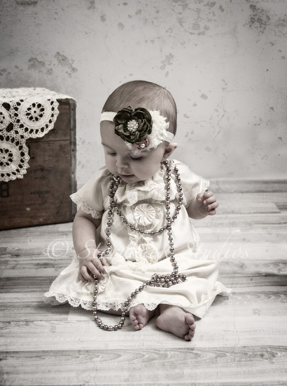 emilia-vintage-sm-1